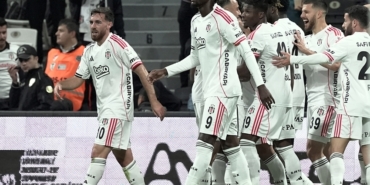 30092025160105_6938289_16_1-1