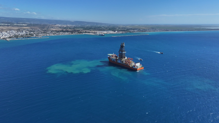 aa_picture_20250930_39266028 Enerji filosuna katılan yeni sondaj gemisi Mersin açıklarına demirledi