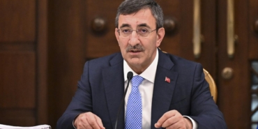 cevdet-yilmaz-2388041