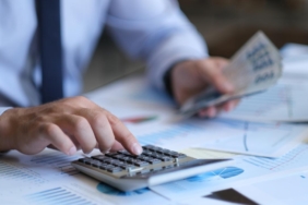 tasarruf-ekonomi-para-turk-lirasi-getty-2228726