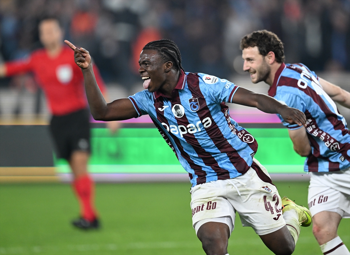 25102025221307_3959010_22_13 Fenerbahce