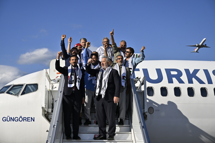 aa_picture_20251004_39310309 Küresel Sumud Filosu'ndaki yabancı aktivistler İsrail'in kendilerine uyguladığı şiddeti anlattı