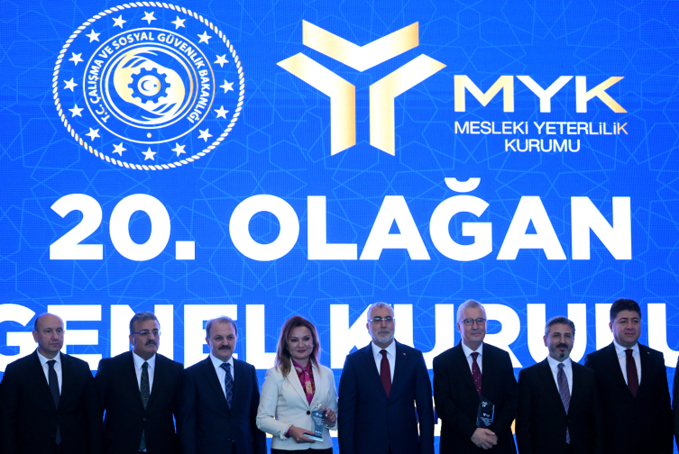 aa_picture_20251030_39568162 Bakan Işıkhan: 2,5 milyondan fazla çalışanımız MYK Belgesi sahibi oldu