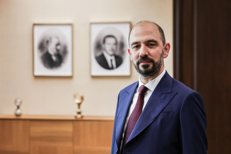 yasir20yc4b1lmaz203 Emlak Konut’tan “Yeni Yuvam Modeli”: Teslimat beklemeden, faizsiz, peşinatsız ev sahibi olma fırsatı