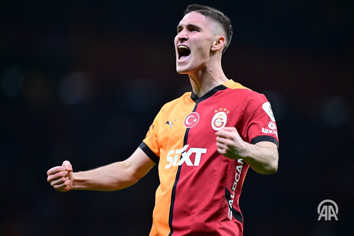 17112025195410_3569606_19_54