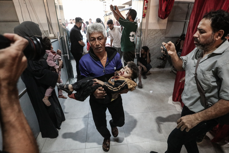 Katil İsrail ordusunun, Gazze Şeridi'ne düzenlediği saldırılarda 21 Filistinli hayatını kaybetti