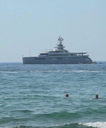 250-milyon-dolarlik-mega-yat-kusadasi-na-demi-2-20182384_amp