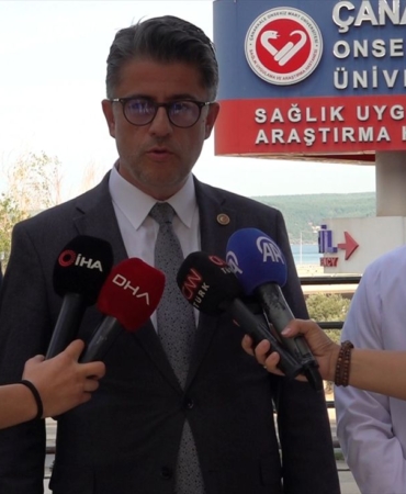canakkale-de-rahatsizlanan-komedyen-cem-yilma-20190481_amp