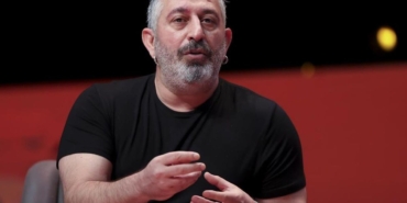 cem-yilmaz-yogun-bakimda-doktorundan-saglik_cad1f56bd8_amp