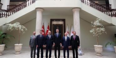 enerji-ve-tabii-kaynaklar-bakani-bayraktar-ak-3-20182551_amp