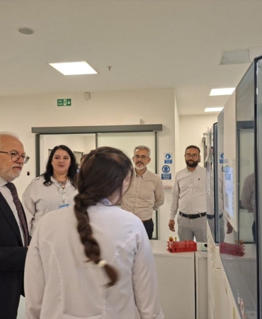 eskisehir-sehir-hastanesi-laboratuvarlarinda-3-20184617_amp