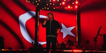 ahmet-safak-kayserili-hayranlariyla-bulustu-4-20217987_amp
