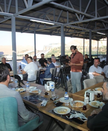 ak-parti-elazig-milletvekili-acikapi-keban-da-4-20210892_amp