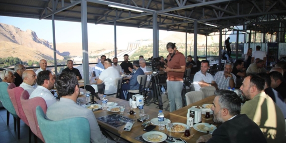 ak-parti-elazig-milletvekili-acikapi-keban-da-4-20210892_amp