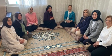 ak-partili-bakbak-ev-ziyaretleri-gerceklestir-2-20214900_amp