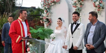 basiskele-belediye-baskani-ozlu-vatandaslarla-20217668_amp