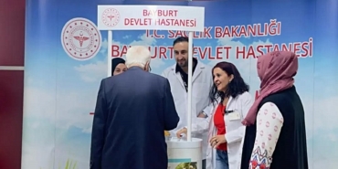 bayburt-ta-saglik-calisanlarina-saglikli-besl-3-20227678_amp