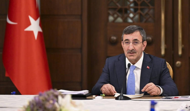 cevdet-yilmaz-2376786