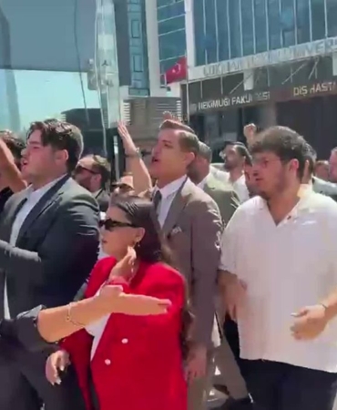 chp-genclik-kollari-ndan-marslar-ve-sloganlar-20222193_amp