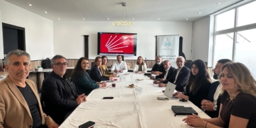 chp-heyeti-koln-de-parti-orgutuyle-bir-araya-20232260_amp