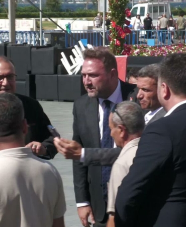 chp-izmir-il-orgutu-nden-cumhuriyet-meydani-n-20222804_amp