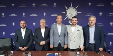 chp-li-meclis-uyesi-agca-ak-parti-ye-katildi-20219816_amp