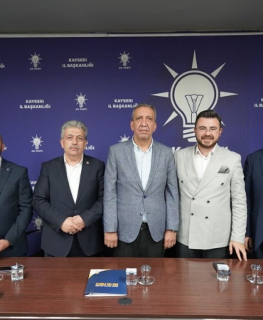 chp-li-meclis-uyesi-agca-ak-parti-ye-katildi-20219816_amp