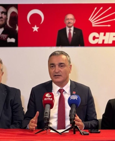 chp-sozcusu-sari-basin-toplantisi-duzenledi-2-20207224_amp