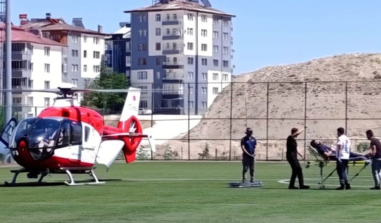 darende-de-72-yasindaki-hasta-hava-ambulansiy-20215507_amp