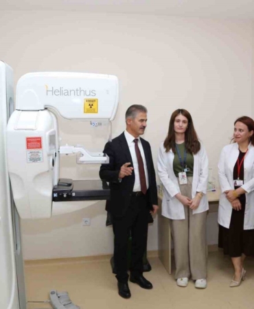 erzurum-il-saglik-muduru-meral-saha-calismala-5-20203668_amp