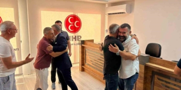 esnaflar-mhp-kusadasi-ilce-baskani-tasdemir-i-2-20217409_amp