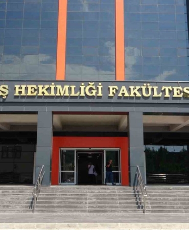 mersin-de-dis-tedavisinde-yapay-zeka-ve-sanal-5-20209006_amp