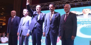 mhp-izmir-de-veysel-sahin-guven-tazeledi-5-20233777_amp