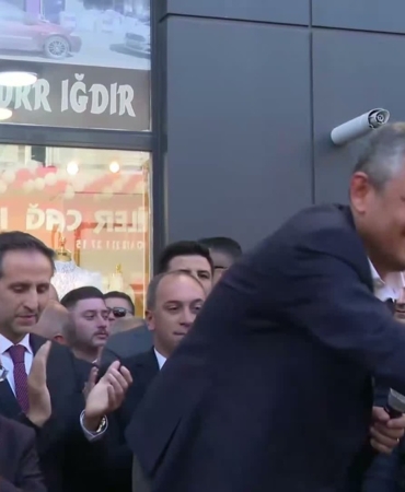 ozgur-ozel-ardahan-da-ozel-ak-parti-nin-kara-20226289_amp