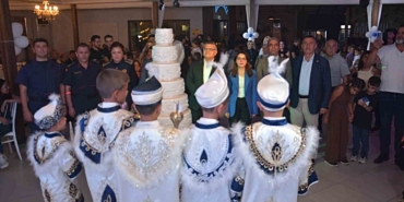sinop-ta-bakim-altindaki-5-cocuk-icin-sunnet-20227040_amp