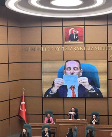 uskudar-belediyesi-baskanvekili-seciminde-ilk-20217532_amp