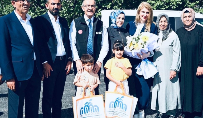 vali-yavuz-ve-milletvekili-olmeztoprak-tan-ak-20210354_amp