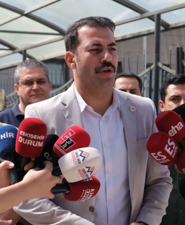 yeni-parti-eskisehir-il-baskani-yalaz-dan-ak-20219607_amp